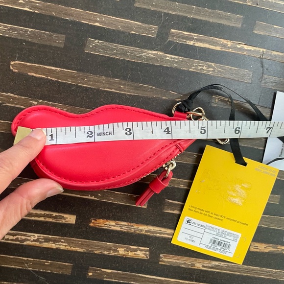 DVF Diane Von Furstenberg 👄 Lips keychain/bag charm/coin purse/lipstick holder - Picture 7 of 11